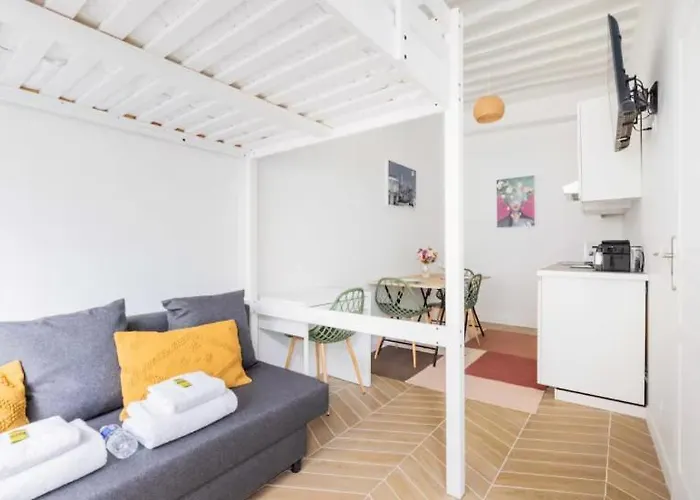 Charming Apartment Near Gare De L\'Est